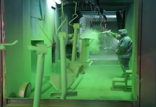Spraying plastics